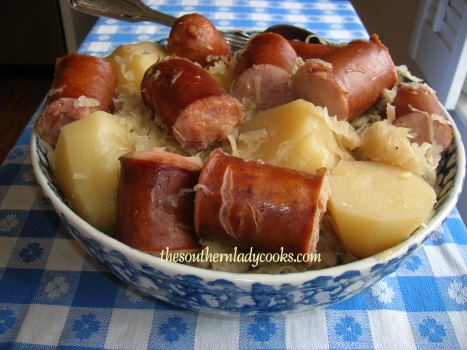 Crockpot Sausage, Sauerkraut and Potatoes 